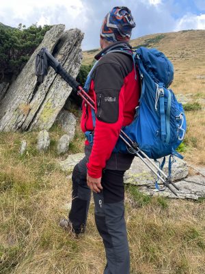 Sistemul de transport al bețelor pe rucsac Osprey Stow-On-The-Go