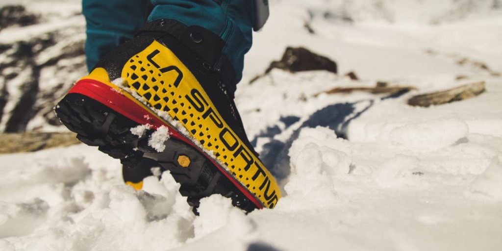 Bocanc dublu de iarnă La Sportiva